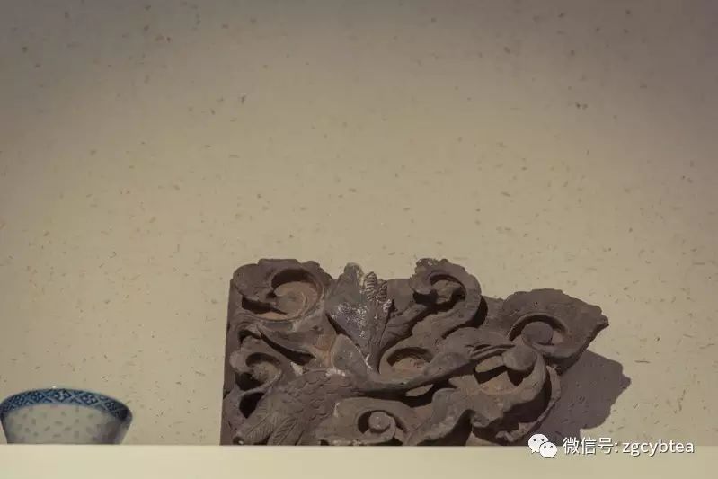 在一个有六千件古茶器、五千块宋窑砖、数百件老家具的地方喝茶是什么感受？