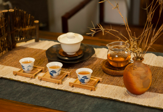 重“颜值”轻“品质”？茶叶过度包装成重灾区？茶叶包装到底何去何从！