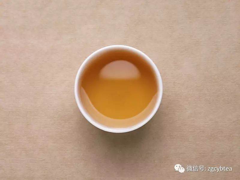 畅销境外半世纪的六堡茶，国内茶圈却有80%的人没喝过它的正味！