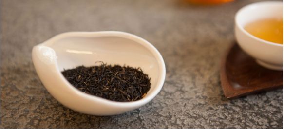 你能想象吗？从汉口到上海再到欧洲，几乎所有茶商都在等着为这款茶接驾！