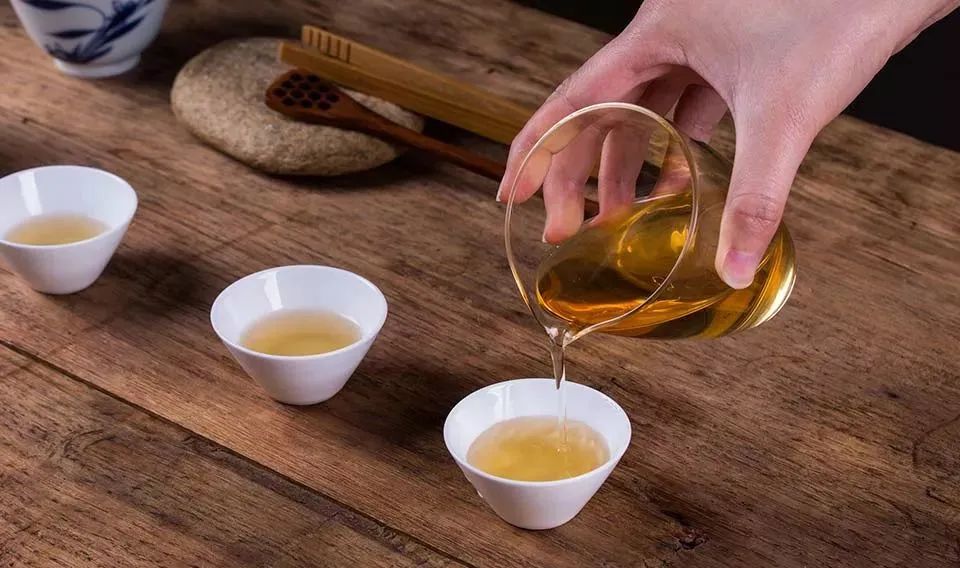 同为“瘾品”的茶和酒，都有哪些相似之处？