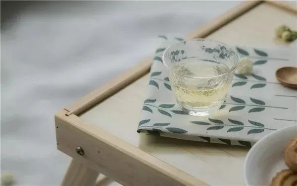 喜茶、奈雪的茶、茶颜悦色……疯狂入局冷泡茶，冷泡茶是“真香”还是营销噱头？