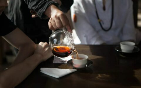 是真的吗？茶圈流言真假难辨，茶友们欢迎来“撕”！