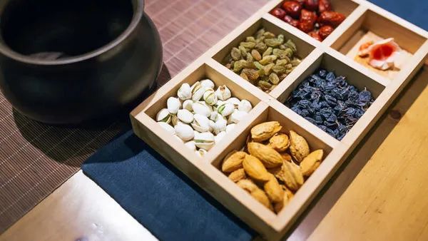 吃货必备！中国农科院茶叶研究所专家详解喝茶如何配茶点