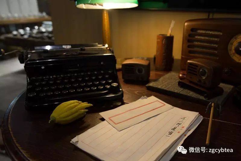 在一个有六千件古茶器、五千块宋窑砖、数百件老家具的地方喝茶是什么感受？