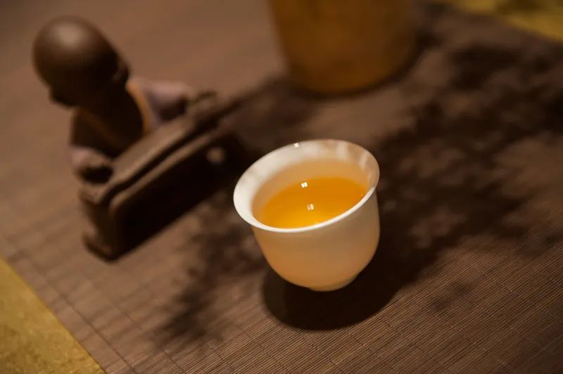 简明普洱茶大厂历史谱系：你如今见到的知名普洱茶企大多源自这三家！
