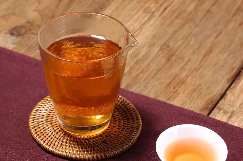 同为“瘾品”的茶和酒，都有哪些相似之处？