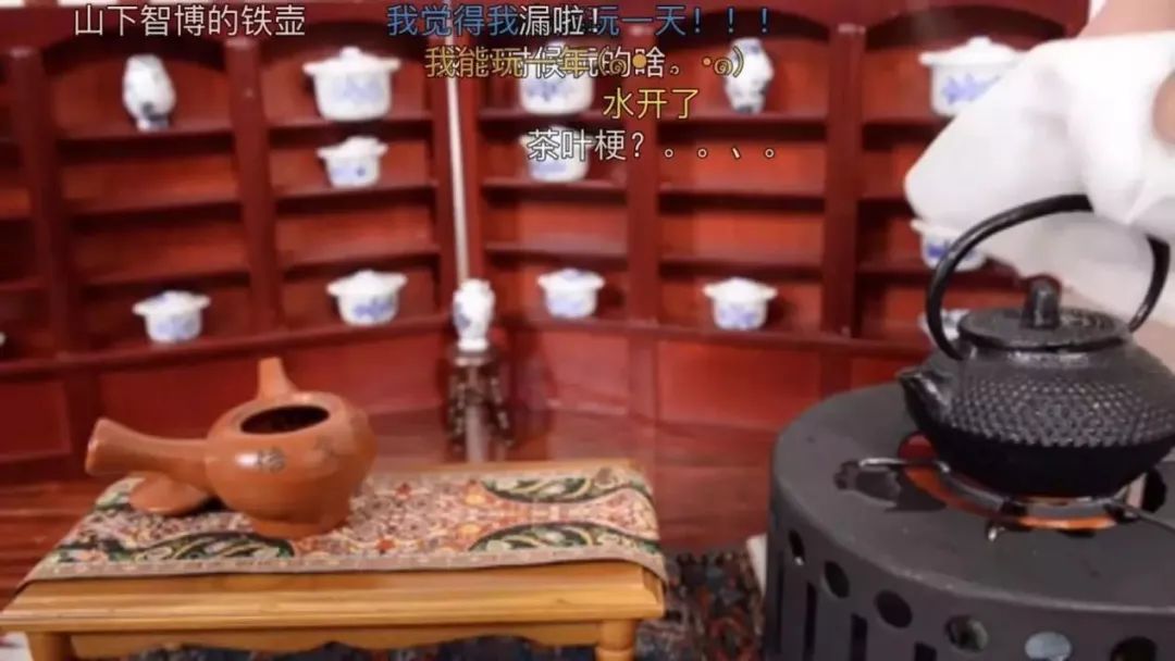 融入年轻人的“弹幕”法则