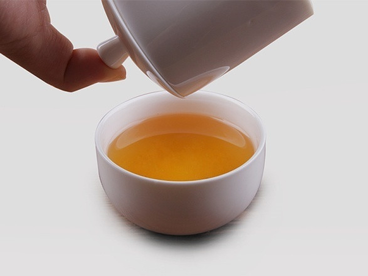 这是一份简单又实用的茶叶审评方法，帮助正在学茶的您搞懂评茶、了解茶叶品质！