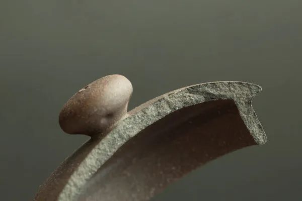 以器引茶:一生只爱一个女人叫专情,一泡茶要用N套茶具泡叫专业!