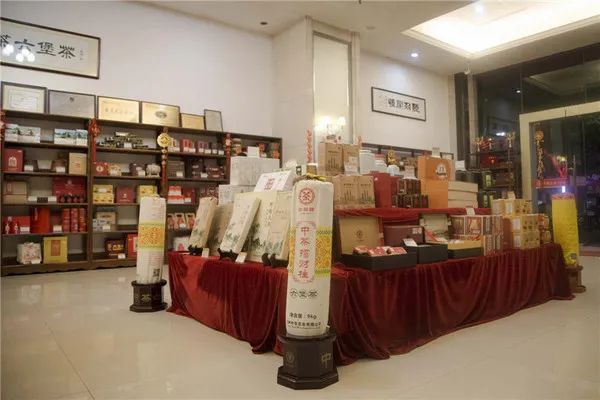 触及灵魂的六堡茶20问，读完这些问题，你就是六堡茶的半个专家