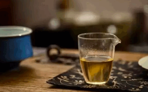 藏在古人笔下的好茶与诗意，一起来品岁月悠悠的茶香！