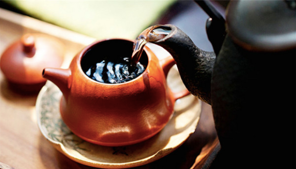 评茶员十年经验分享：初学者该如何买茶、喝茶、存茶？