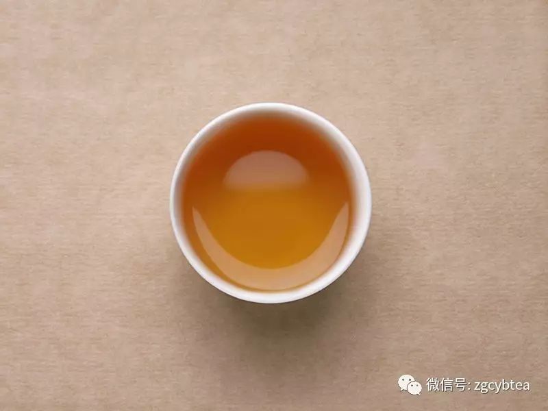 畅销境外半世纪的六堡茶，国内茶圈却有80%的人没喝过它的正味！