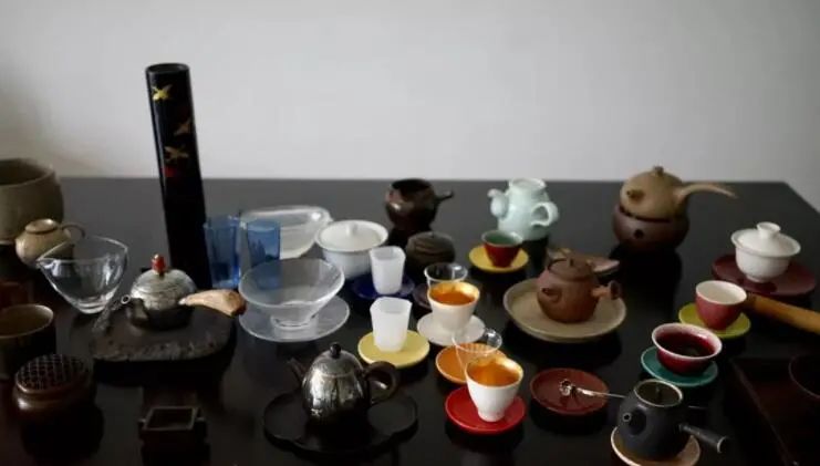 茶具坑慎入，猜猜这位重度茶具控患者这十年大概花了多少万？