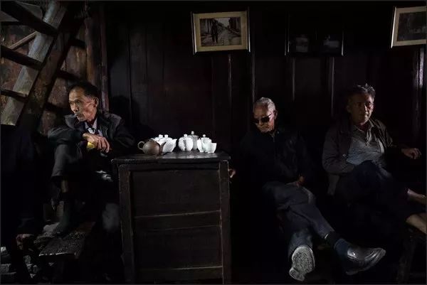 鸦片战争前，这条街上开了家茶馆，到现在都还没关门！