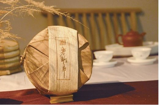 “包皮党”广告横行各大头条，假茶“三爬老班章熟茶”已是茶界耻辱，造假毒瘤无法监管？