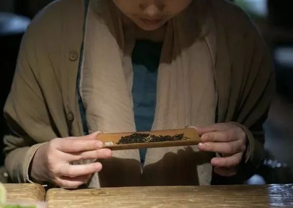 为什么我建议你要学茶？因为这是气质的加油站、灵魂的美容院！